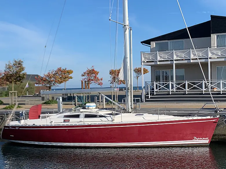 Delphia 40