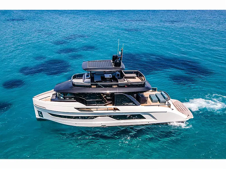 Explorer 62 Fly
