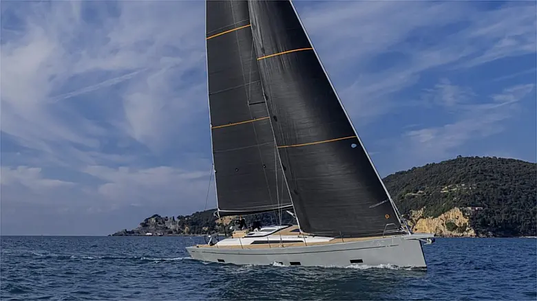 Grand Soleil 48